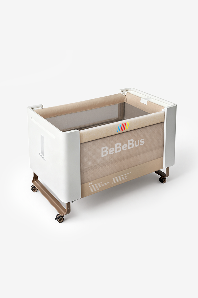 Polar+ 哺乳床,附尿布台和遊戲圍欄